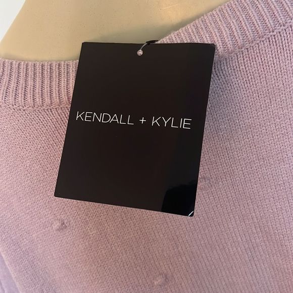 Kendall + Kylie Pink/Lilac Crewneck Sweater
XL, Textured - Picture 5 of 9